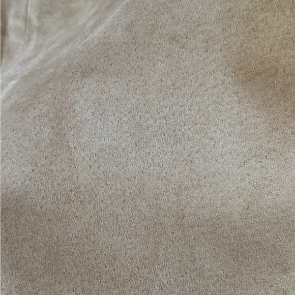 Kenneth Cole New York Suede skirt - Picture 4 of 4